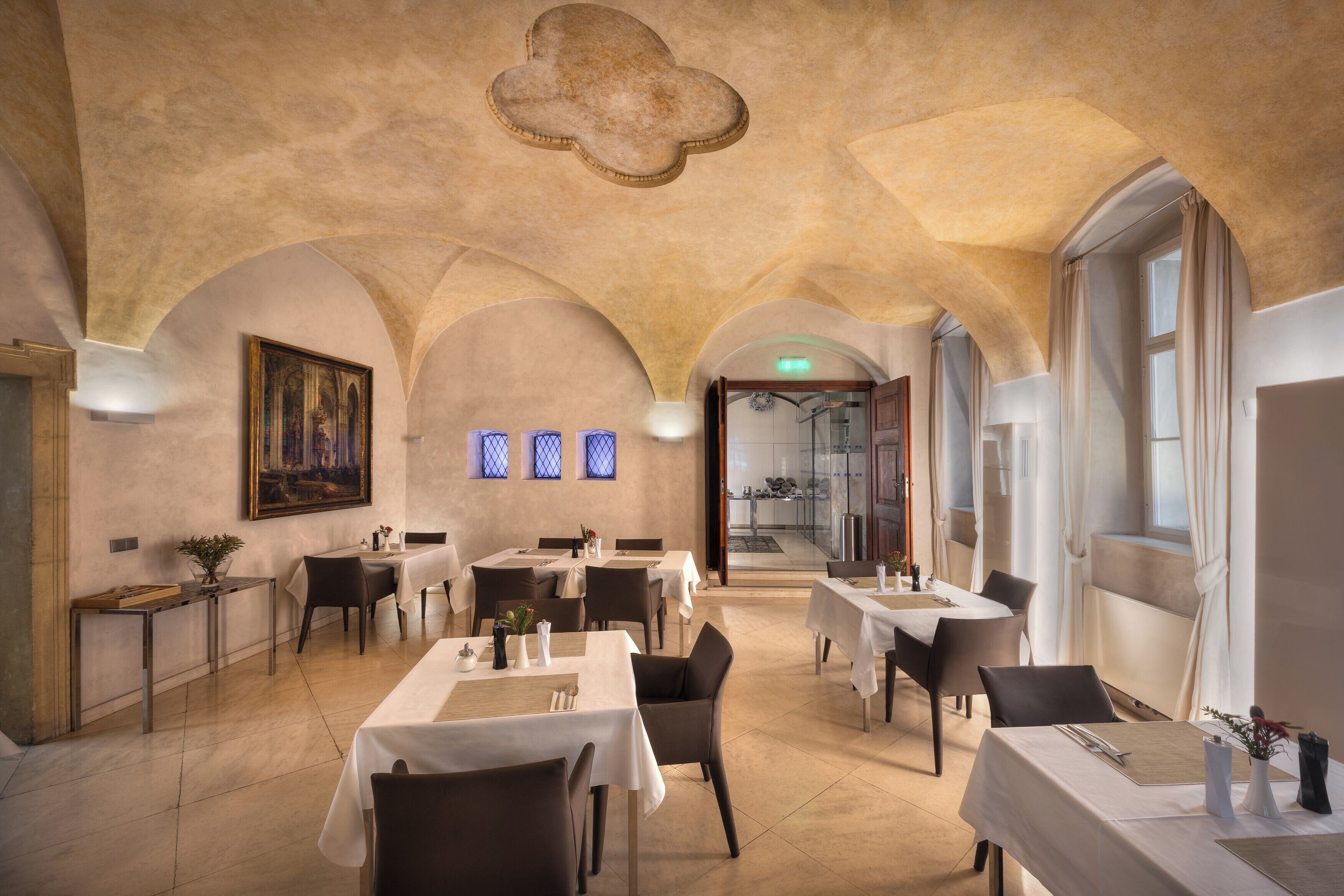 매일 뷔페 무료 아침 식사 포함