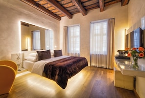 Superior Double Room | Premium bedding, Select Comfort beds, minibar, in-room safe