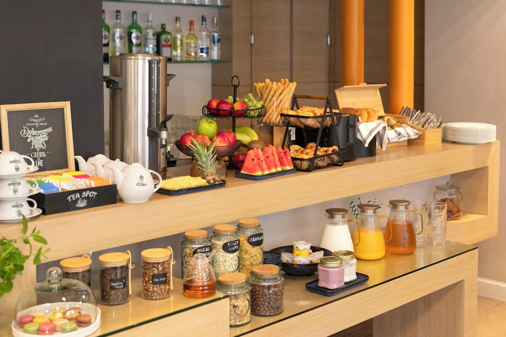 Liv'Inn Aparthotel