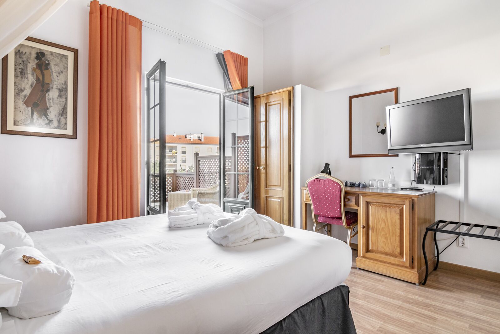 1 bedroom, minibar, in-room safe, desk