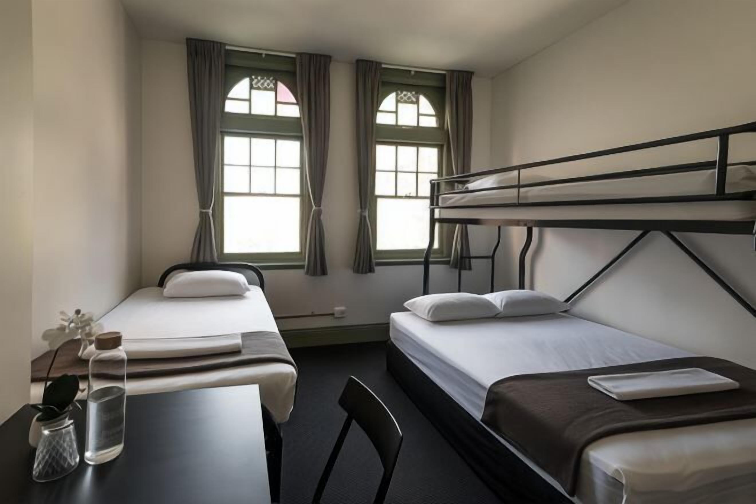 Ropa de cama de alta calidad, wifi gratis, ropa de cama