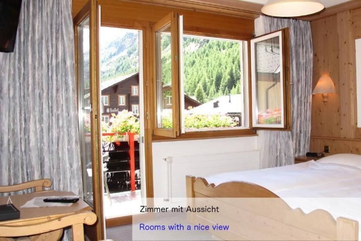 hypo-allergenic bedding, in-room safe, blackout curtains, soundproofing