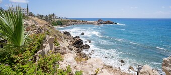 Vrachia Beach Hotel & Suites - Adults only