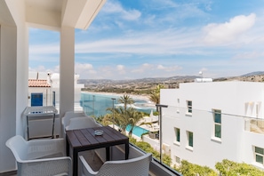 行政套房, 1 间卧室, 山景 | 阳台