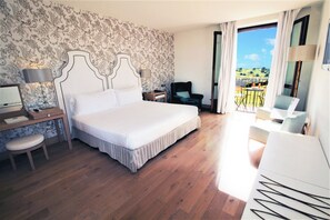 Literie de qualité supérieure, minibar, coffres-forts dans les chambres