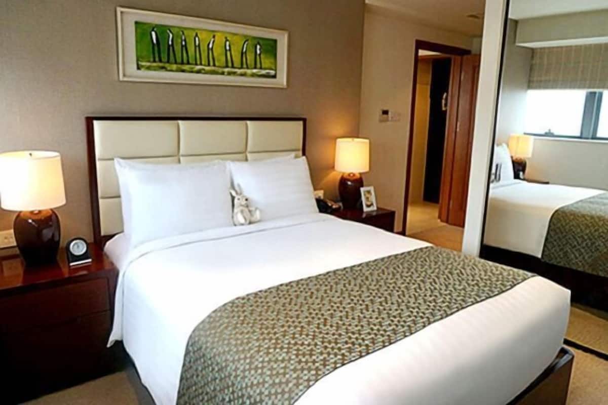 1 bedroom, down duvets, in-room safe, iron/ironing board