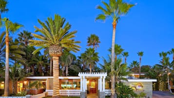 Entrée de l’hébergement