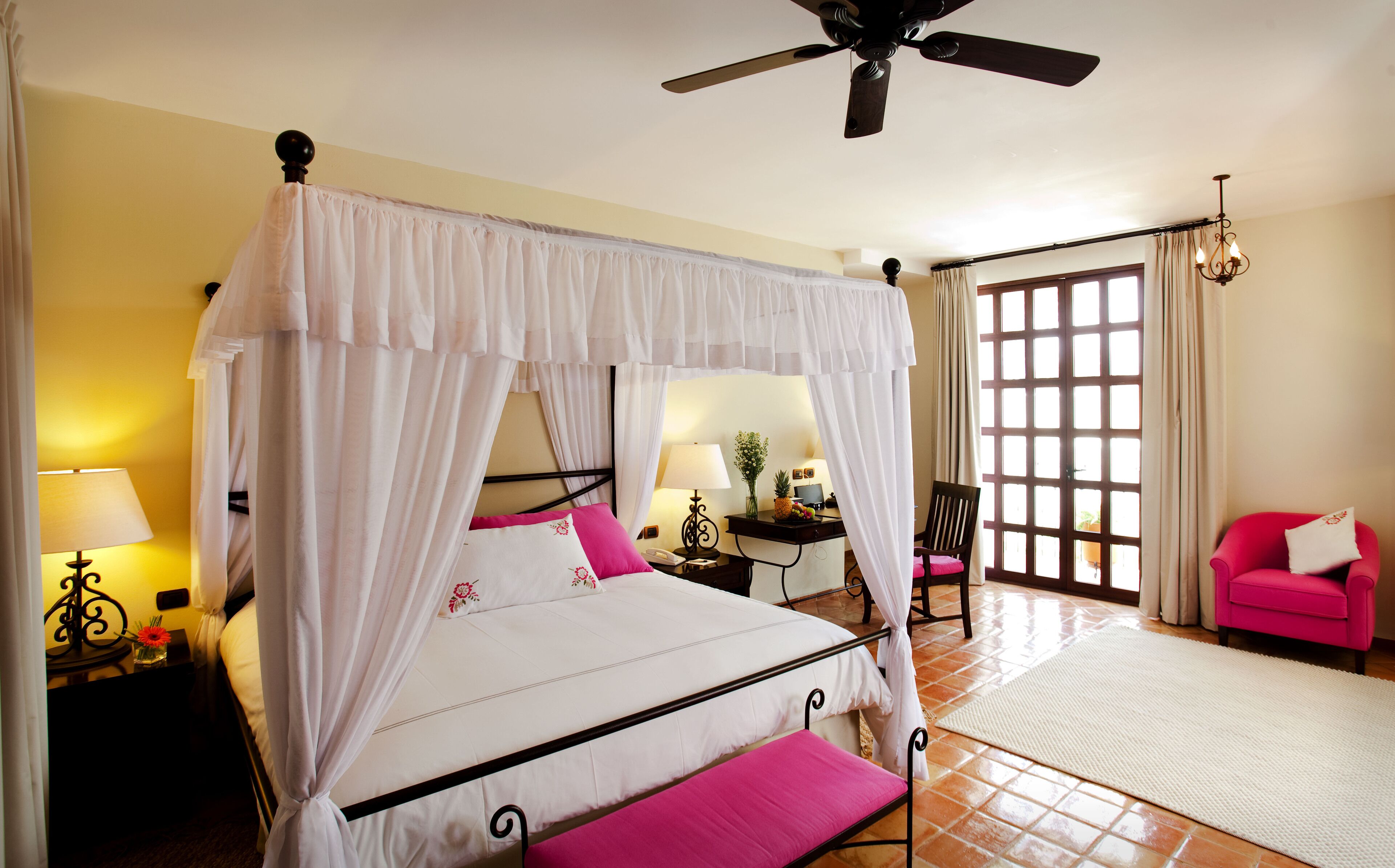 Quarto superior, 1 cama King | Roupas de cama de algodão egípcio, roupas de cama premium