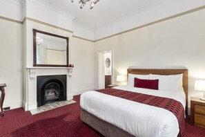 Casa, 3 habitaciones | Ropa de cama de alta calidad y tabla de planchar con plancha 