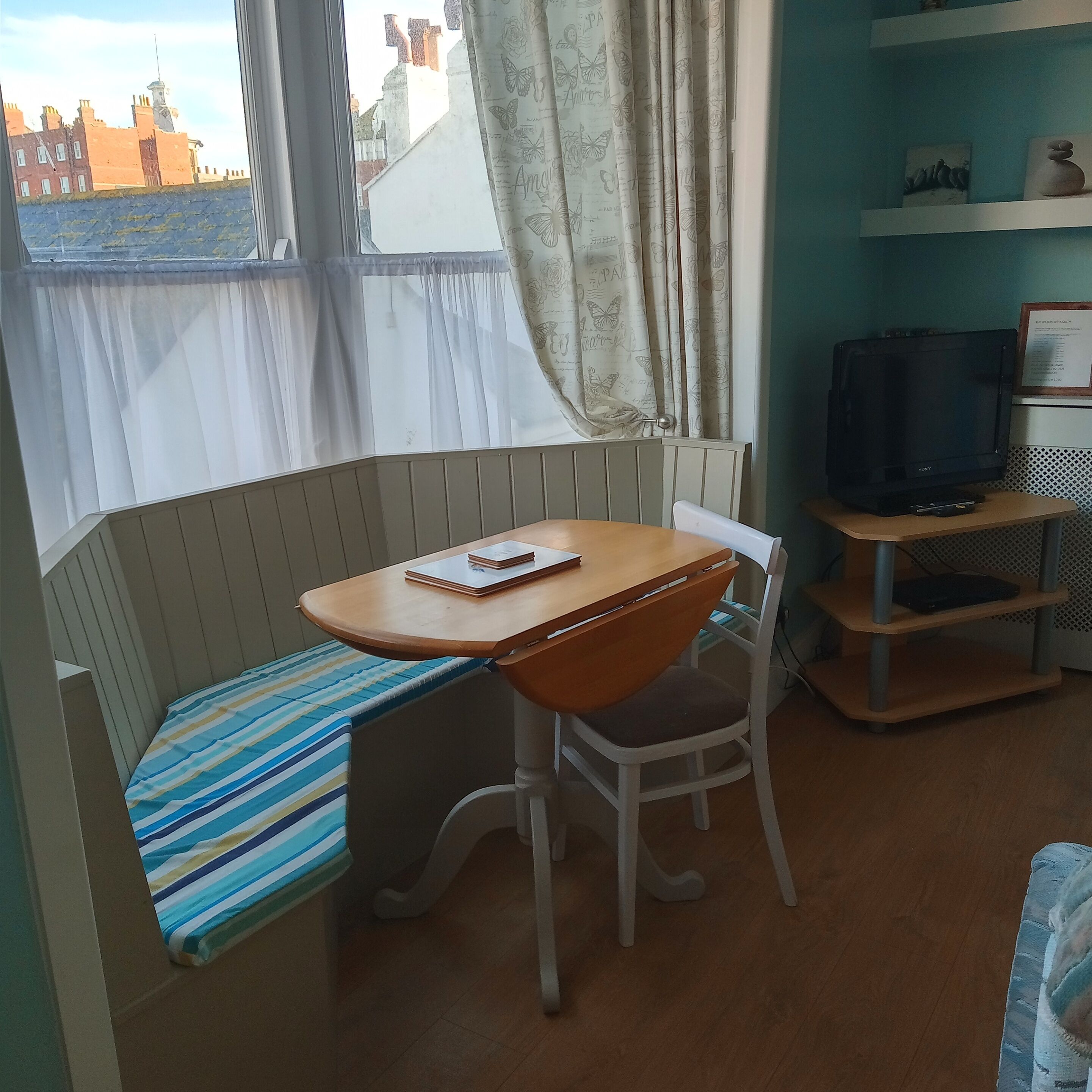 Standard Apartment, Ensuite (Shared Terrace) | Dining