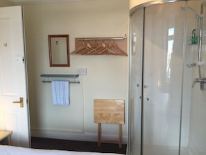 Double Room, Ensuite (Semi) | Bathroom - Barbican Reach Guest House (Plymouth)