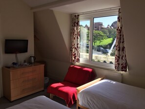 Triple Room, Ensuite (4 People(Adults/Children))