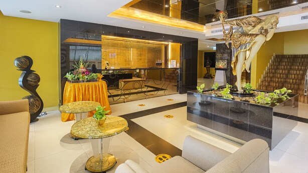 Reception - Nova Gold Hotel Pattaya (Pattaya)
