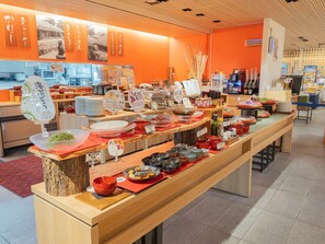 Daily buffet breakfast (JPY 1800 per person) - HOTEL ART STAY NAHA Kokusai Street (Naha)