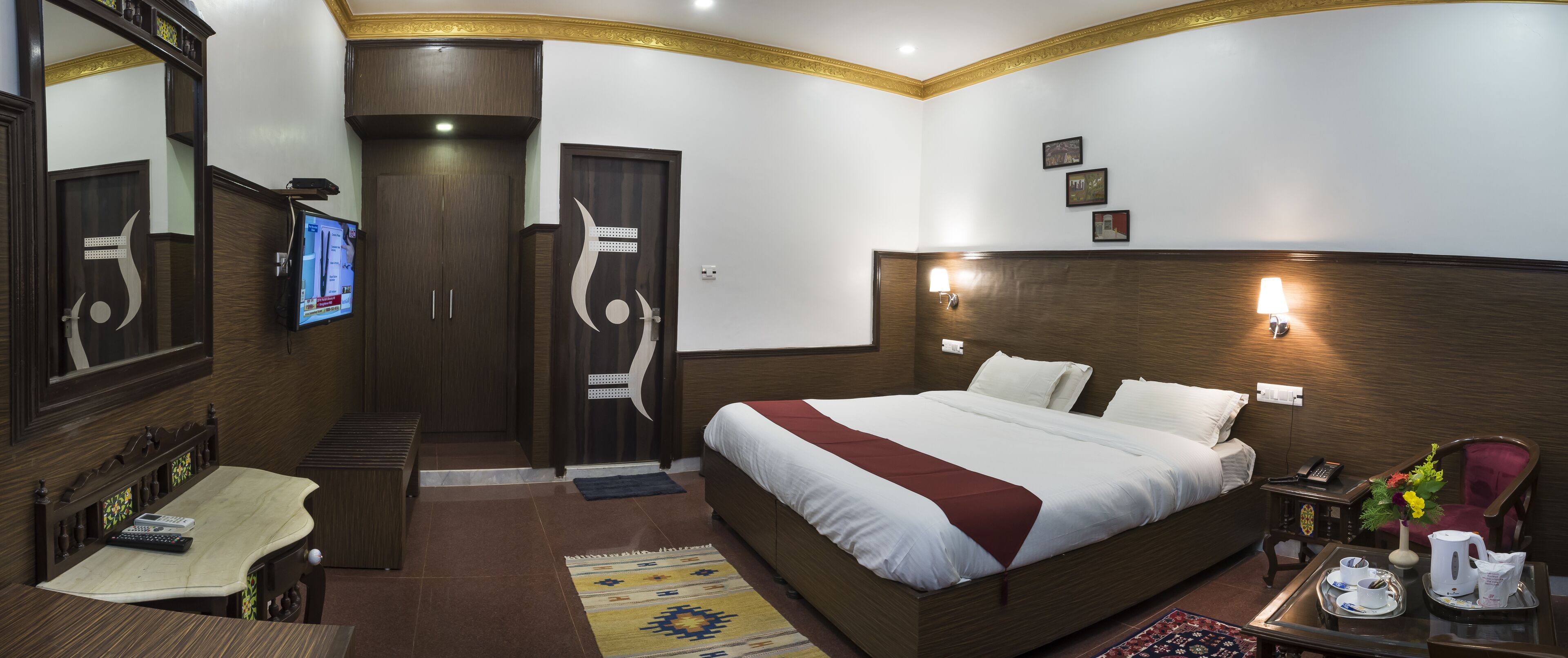 Superior Double or Twin Room, 1 Bedroom | Premium bedding, down comforters, pillowtop beds, in-room safe