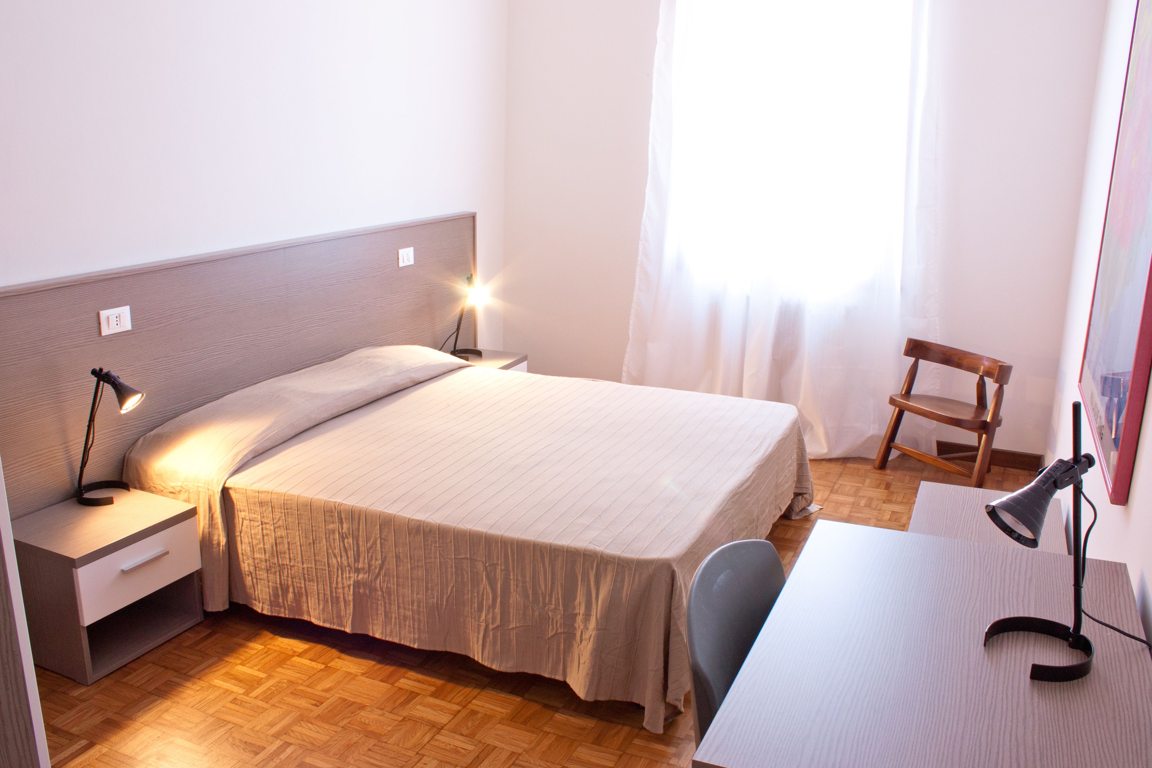 double room in annex building (via san gregorio barbarigo 15) | in-room safe, desk, soundproofing, iron/ironing board
