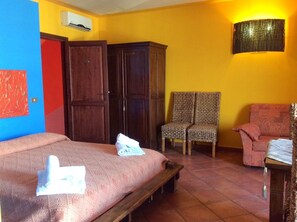 Double Room | Desk, soundproofing, free WiFi, bed sheets - Stenopus Greco (Santa Flavia)