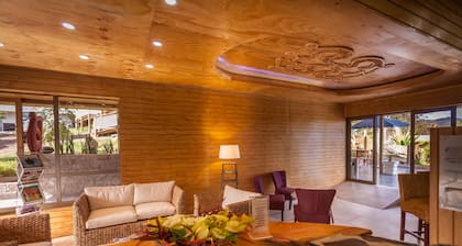 Easter Island Ecolodge