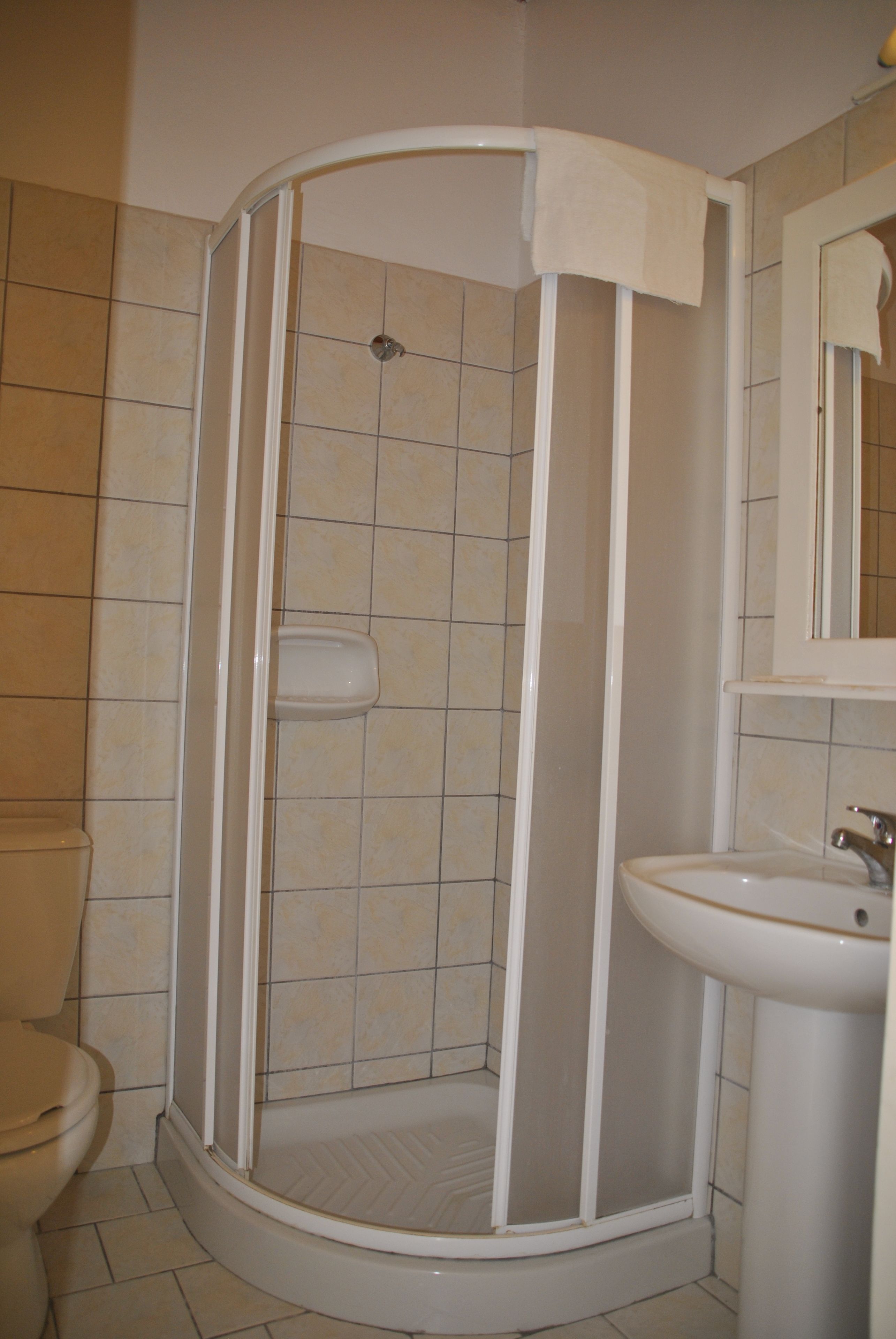 house | bathroom | shower, towels