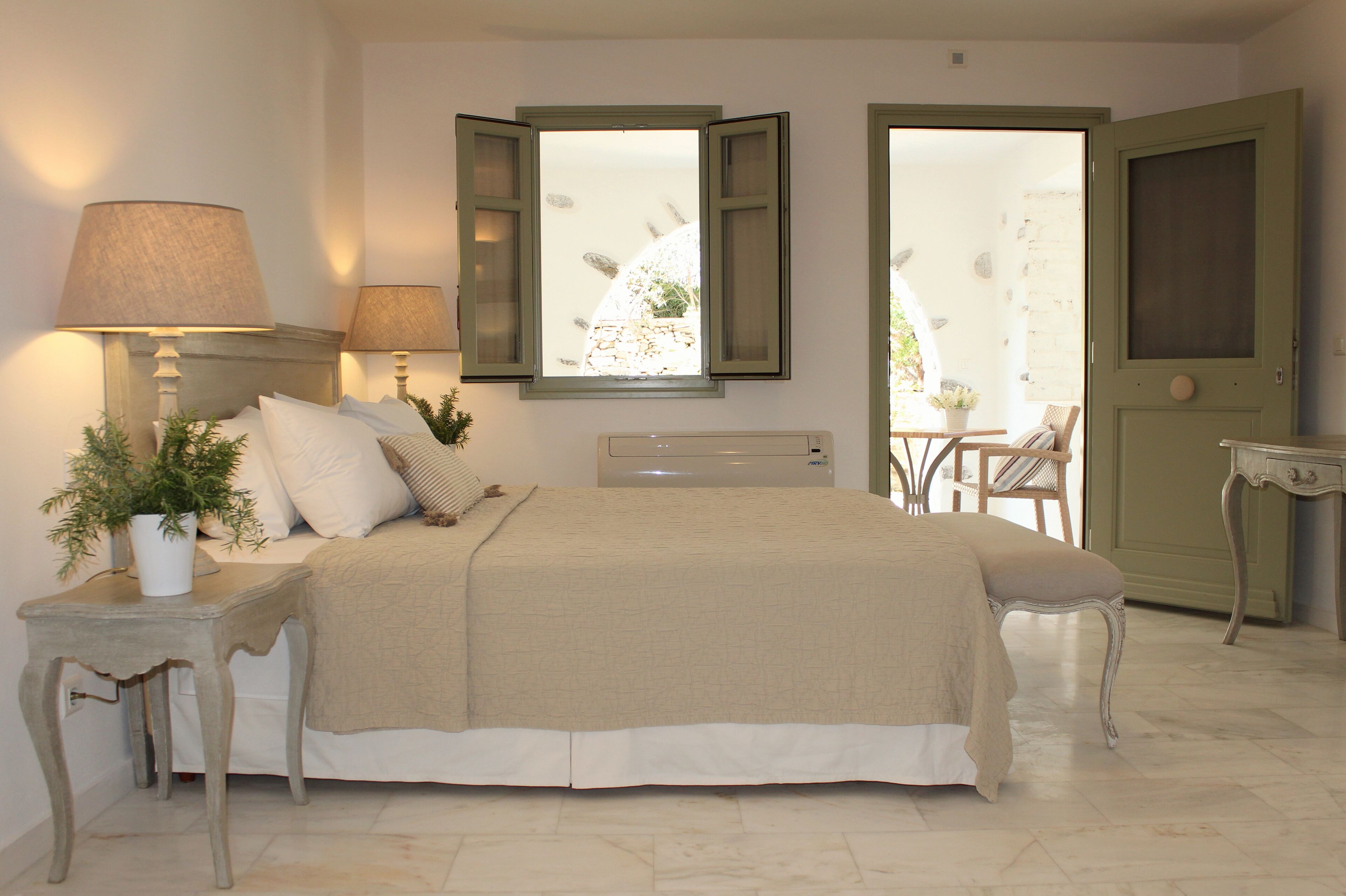 Chambre Standard, vue jardin, rez-de-chaussée | Draps en coton égyptien, literie de qualité supérieure, surmatelas
