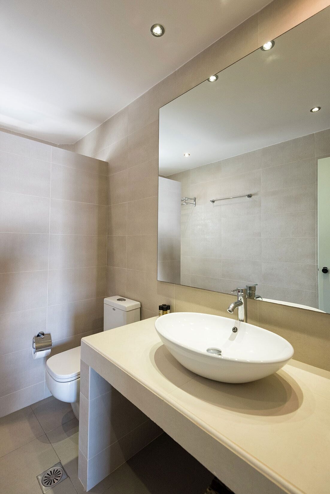 shower, free toiletries, hair dryer, bathrobes