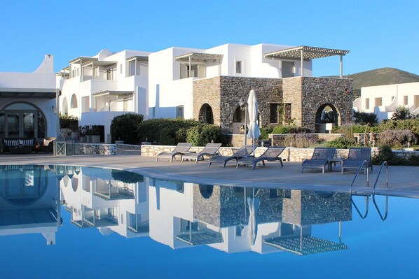 Seasonal outdoor pool, free pool cabanas, pool umbrellas - Saint Andrea Sea Side Resort - Adults Only (Paros)