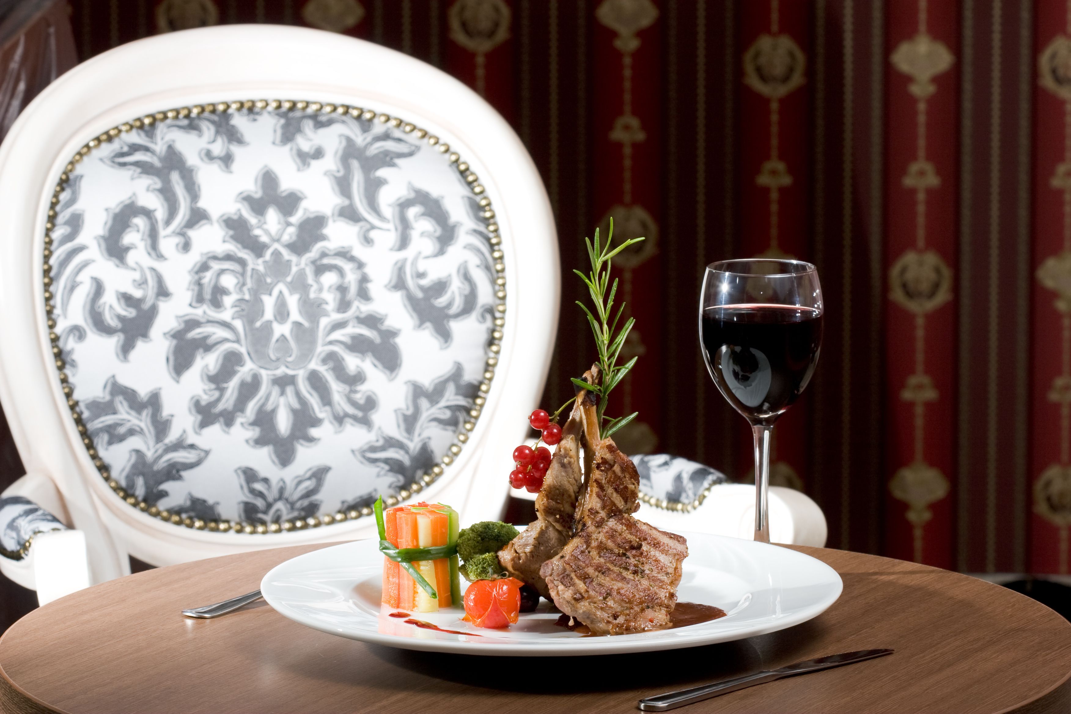 Photo - Manhattan Hotel & Restaurant