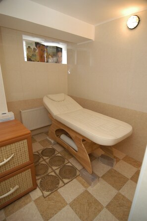 Salas de tratamientos para parejas, baño turco/hammam, aromaterapia 