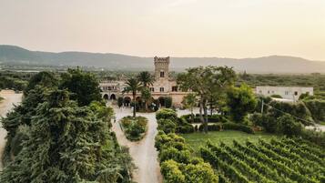 Mặt tiền nơi lưu trú