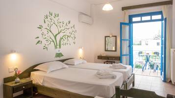 1 bedroom, in-room safe, free WiFi, bed sheets