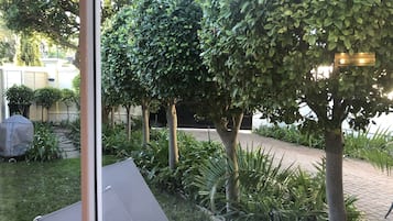 Cottage (Self Catering) | Garden view