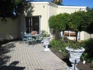 Cottage (Self Catering) | Terrace/patio