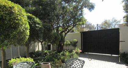 Navona Constantia Guest Cottage