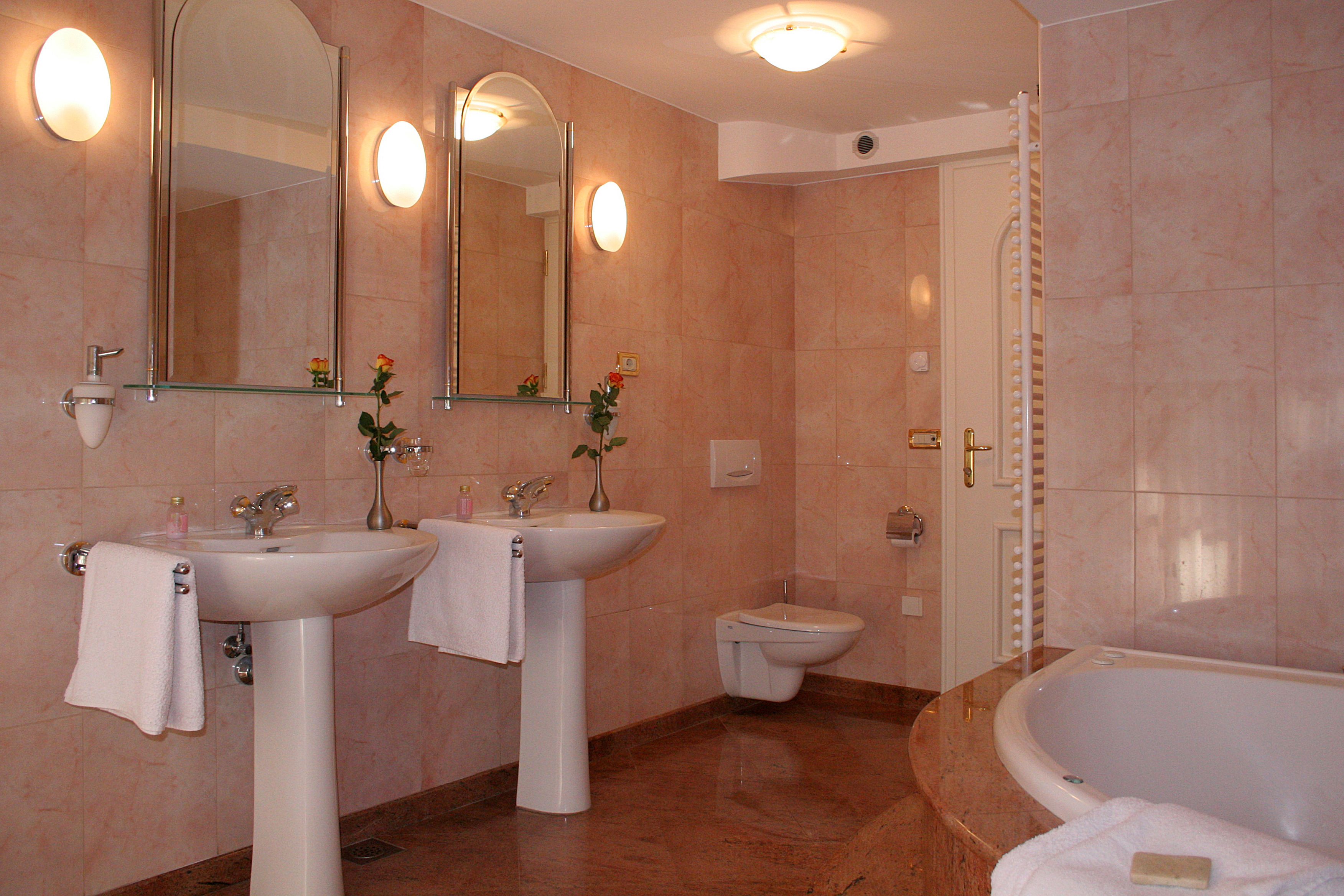 Hotel & Villa STARE at Lake Bohinj