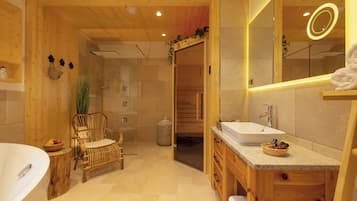 Alpine SPA Chalet | Bathroom | Shower, free toiletries, hair dryer, towels