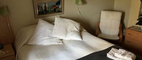 1 habitación, ropa de cama de alta calidad y colchones Select Comfort