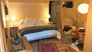 Single Room | 1 bedroom, premium bedding, Select Comfort beds, individually decorated