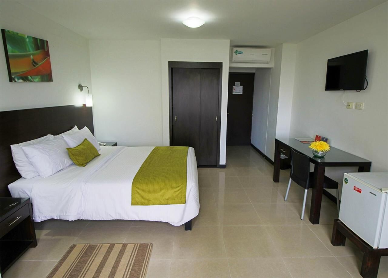 Foto - Hotel Pinares Plaza
