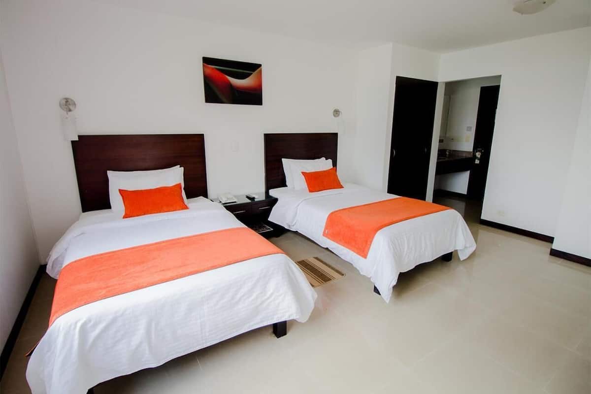 1 bedroom, premium bedding, minibar, in-room safe