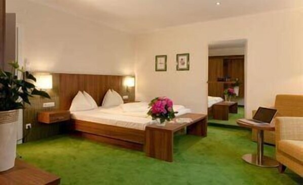 Room - Hotel Krone (Mondsee)