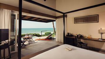 Premium bedding, minibar, in-room safe, blackout curtains