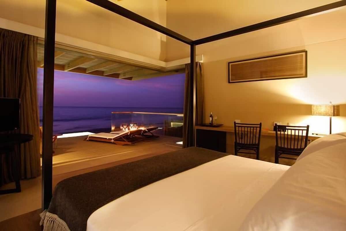 1 bedroom, minibar, in-room safe, desk