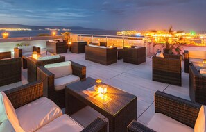 Snack bar - Hotel Marina Palace, Affiliated by Meliá (Nessebar)