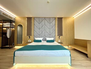 Room (Extra Sol)