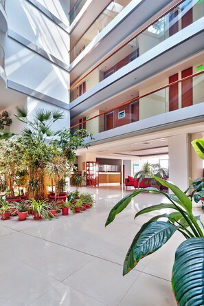Reception - Hotel Marina Palace, Affiliated by Meliá (Nessebar)