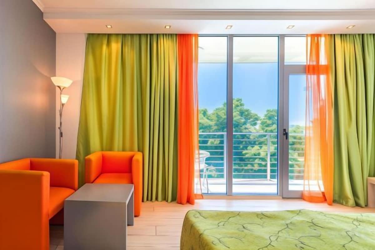 1 Schlafzimmer, Minibar, Zimmersafe, Schreibtisch