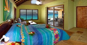 Bungalow, Beachfront