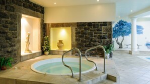 Bilik rawatan pasangan, sauna, tab panas, bilik wap, rawatan badan 