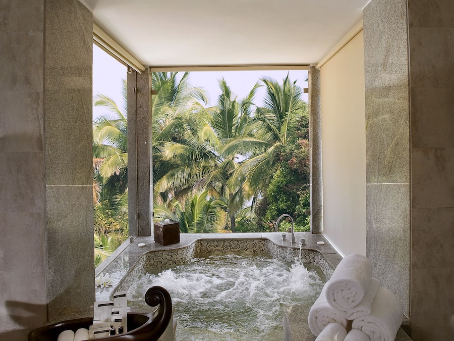 Bañera de hidromasaje