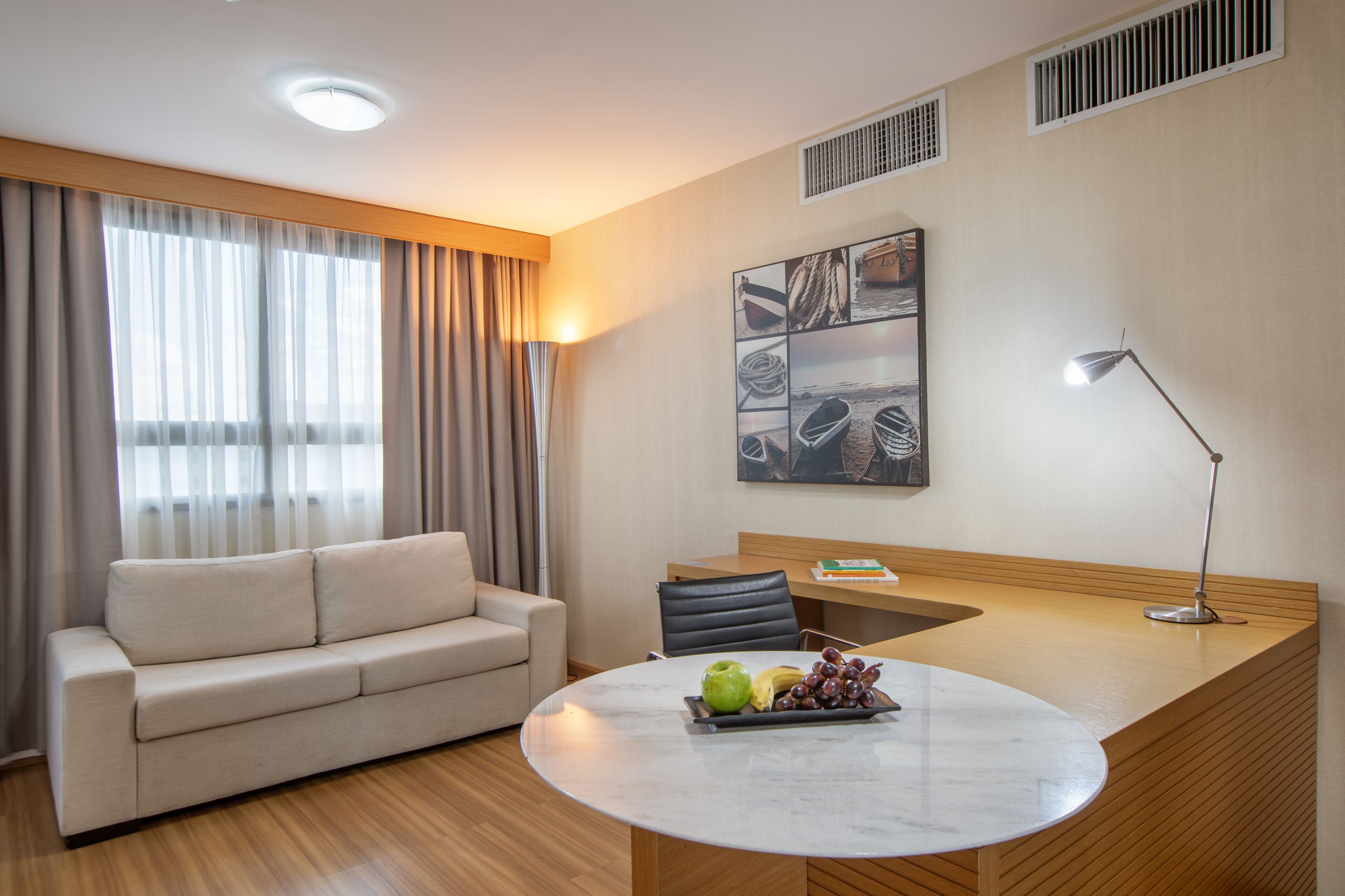 penthouse (suite) | living room | 32-inch smart tv with satellite channels, tv, netflix